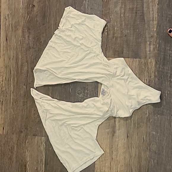 Tobi deep plunge bodysuit - Picture 5 of 7